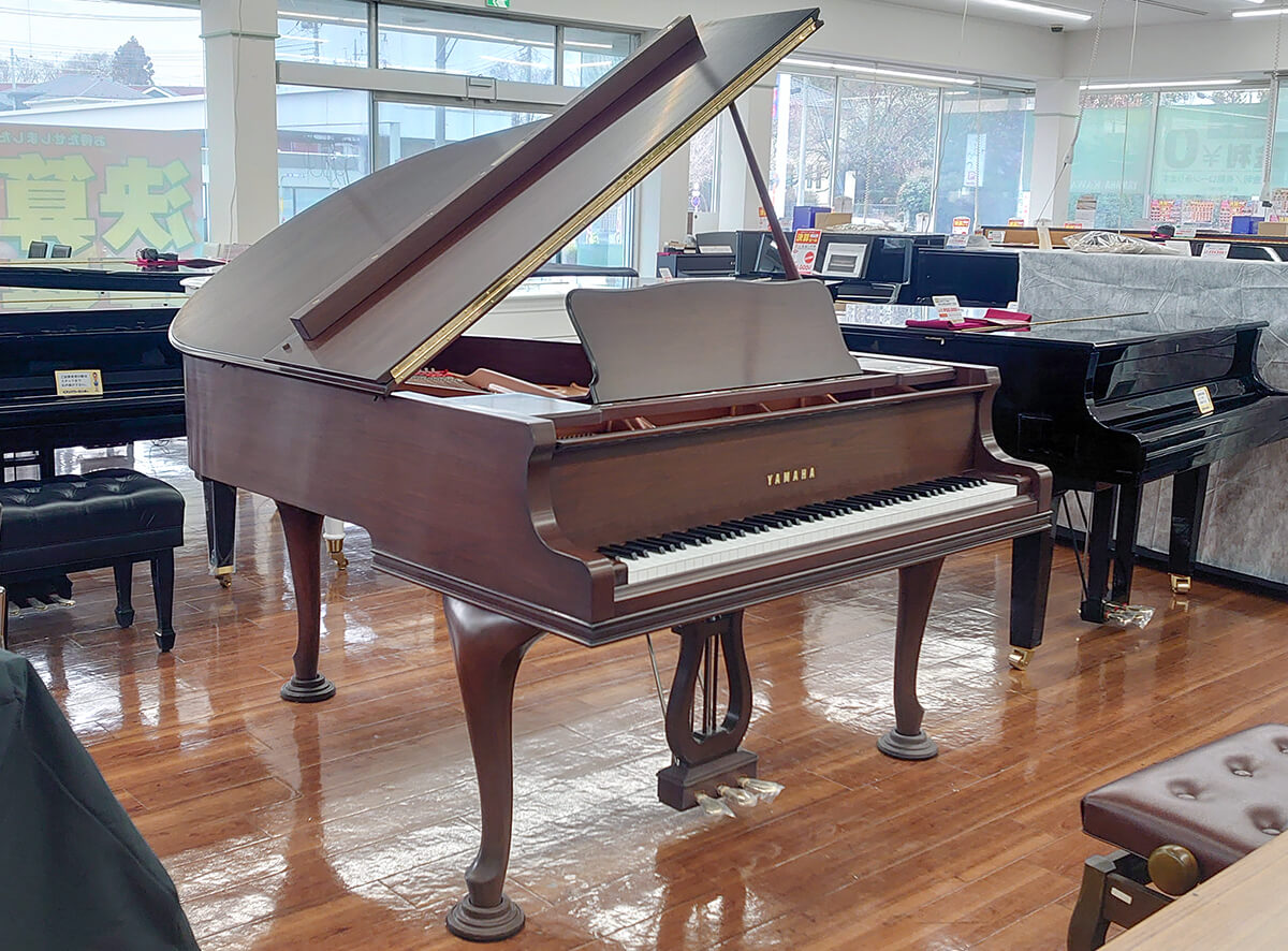 ヤマハ グランドピアノ C2LCP