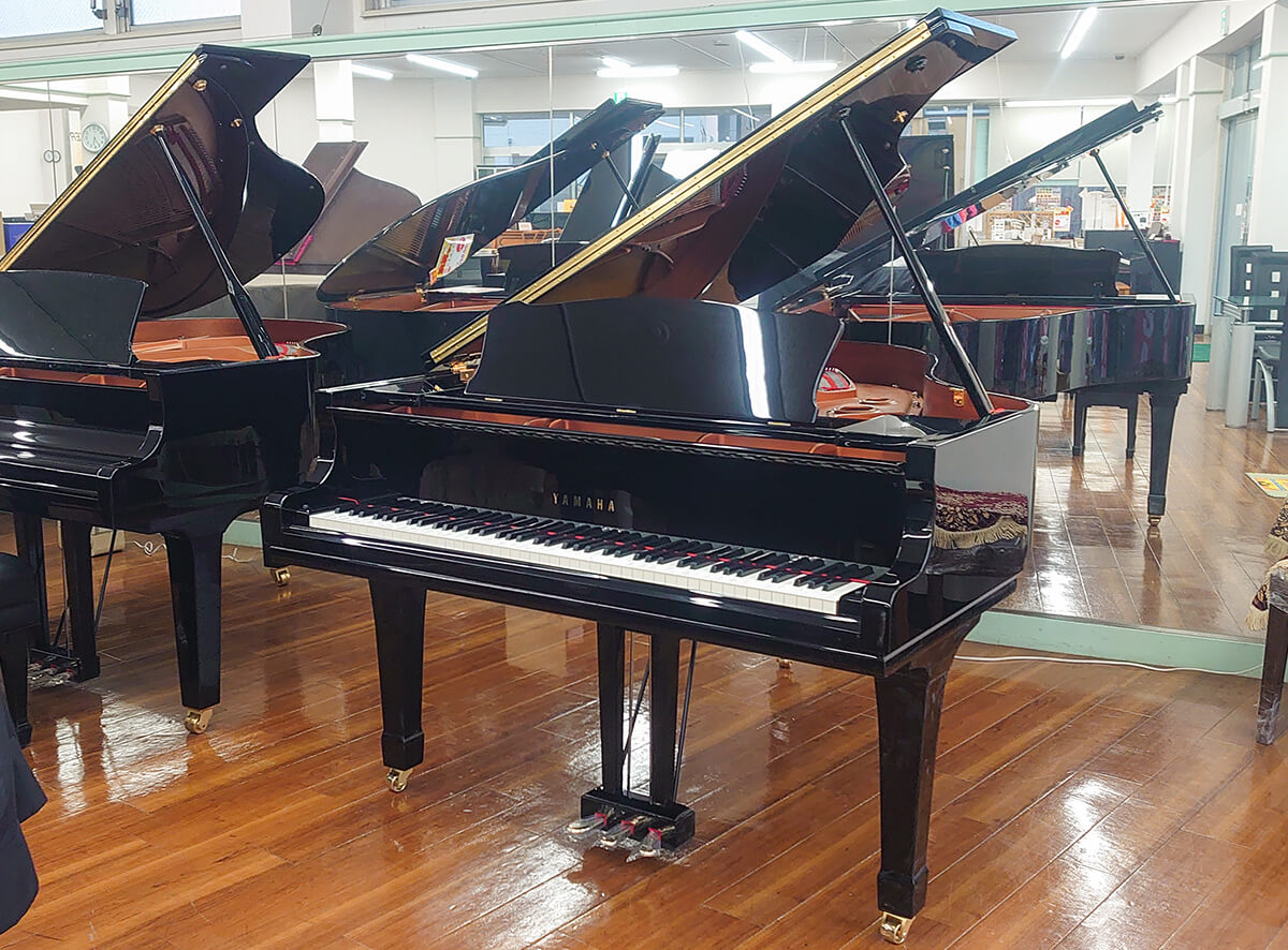 ヤマハ グランドピアノc3td